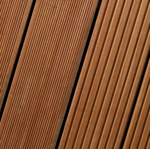 Terrasse aus Bangkirai