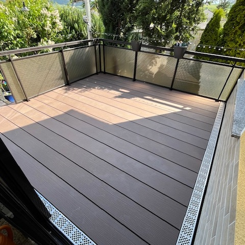 Megawood Terrasse