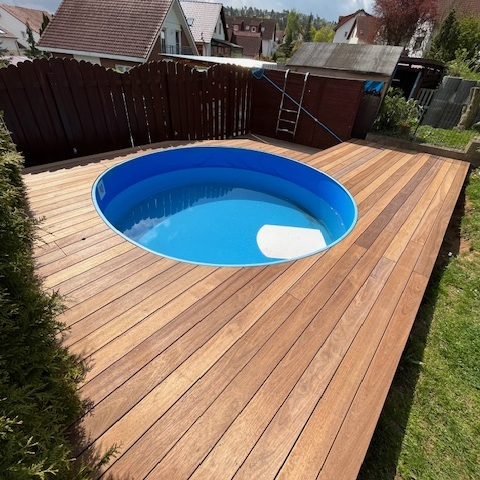 Pooldeck