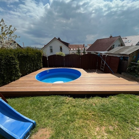 Pooldeck